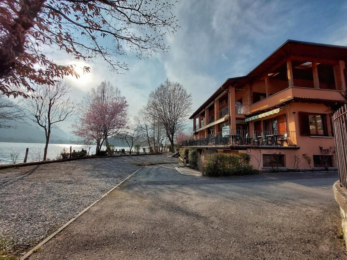 Villaggio Turistico Il Lago Dorato Carlazzo Екстериор снимка